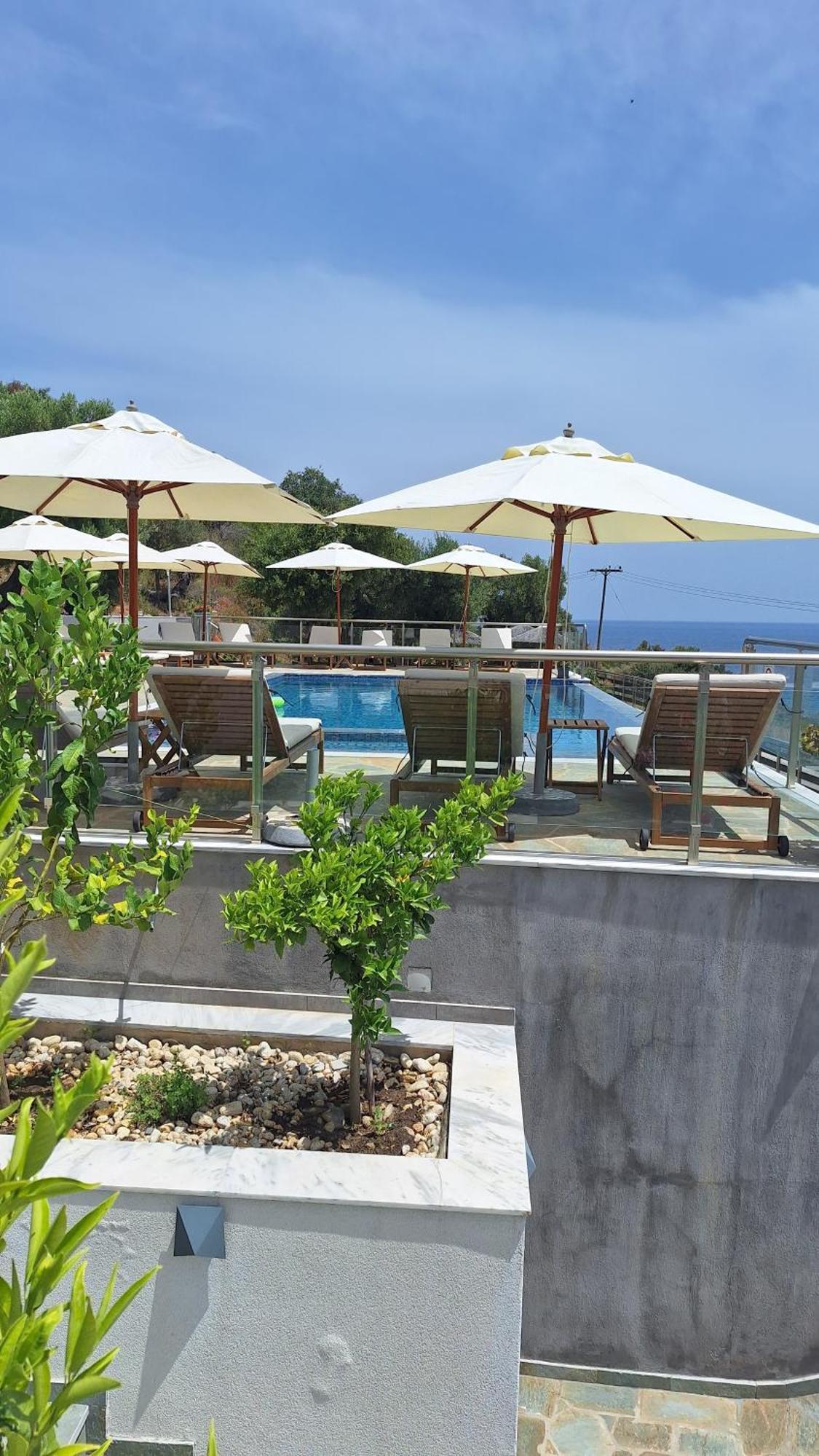 Hotel Sarti Thea Esterno foto